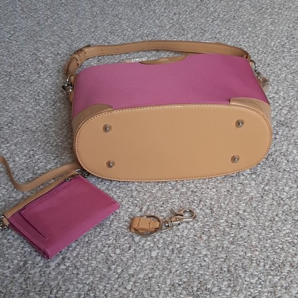 Joy Mangano Expandable Purse, Wallet and Key-chain - Picture 15 of 16
